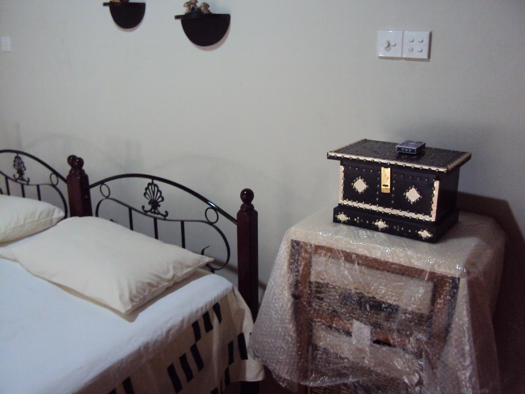 Araliya Home Stay Kandy Eksteriør bilde