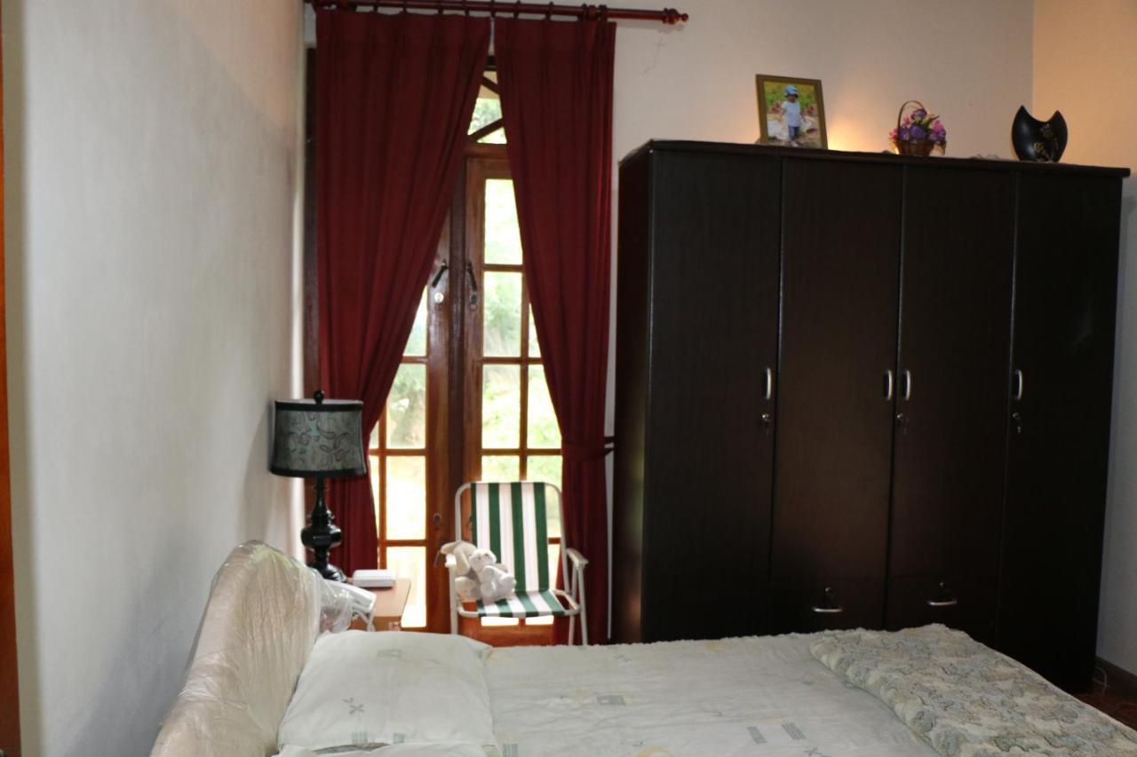 Araliya Home Stay Kandy Eksteriør bilde