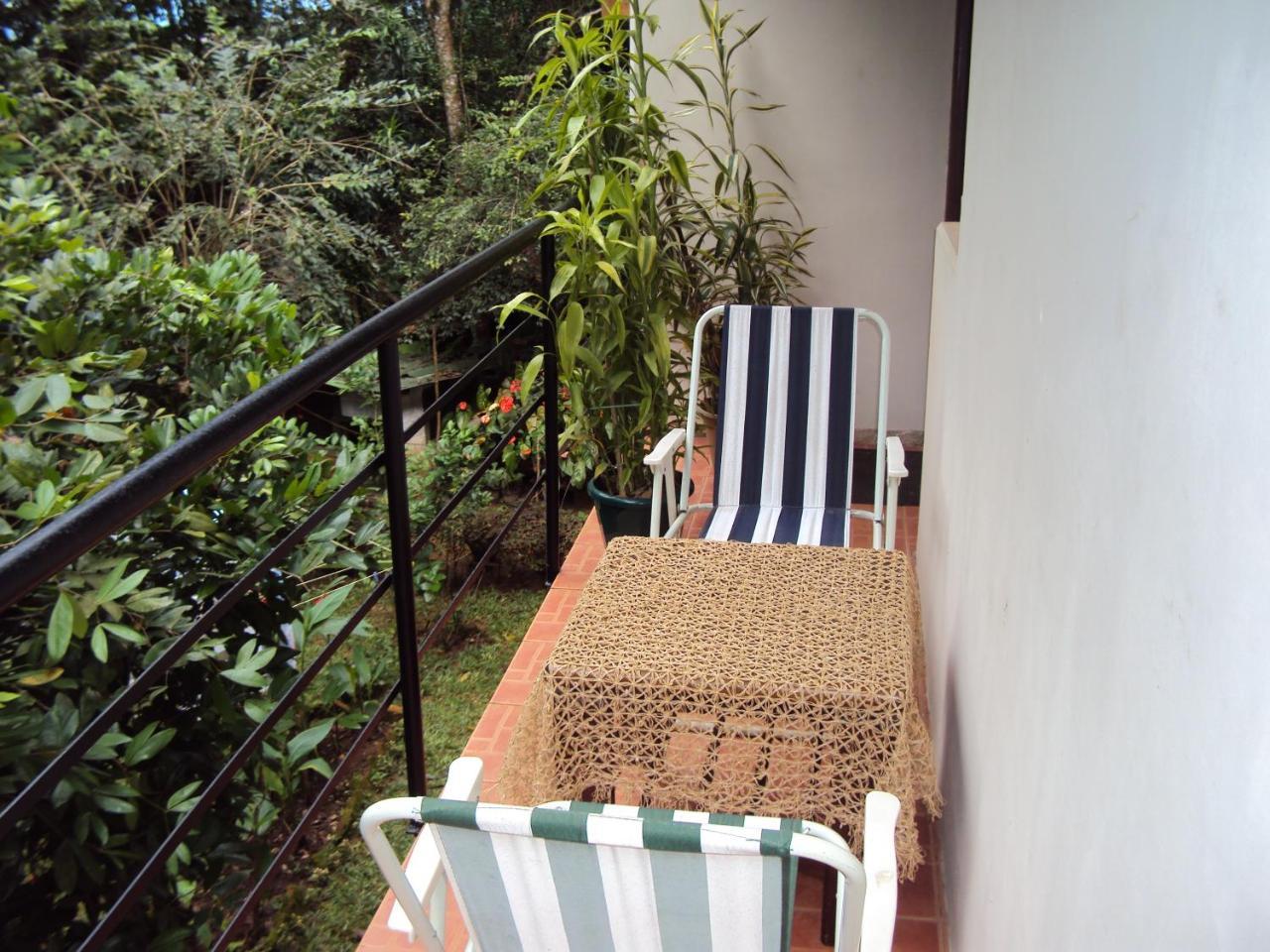 Araliya Home Stay Kandy Eksteriør bilde